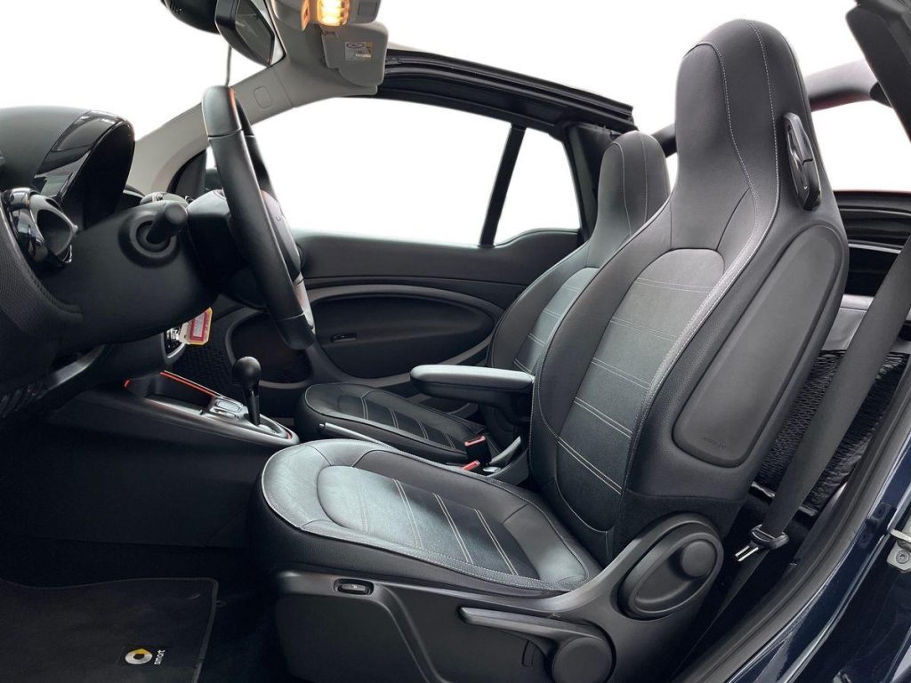 Fortwo Cabrio eq suitered 4,6kW - Certified