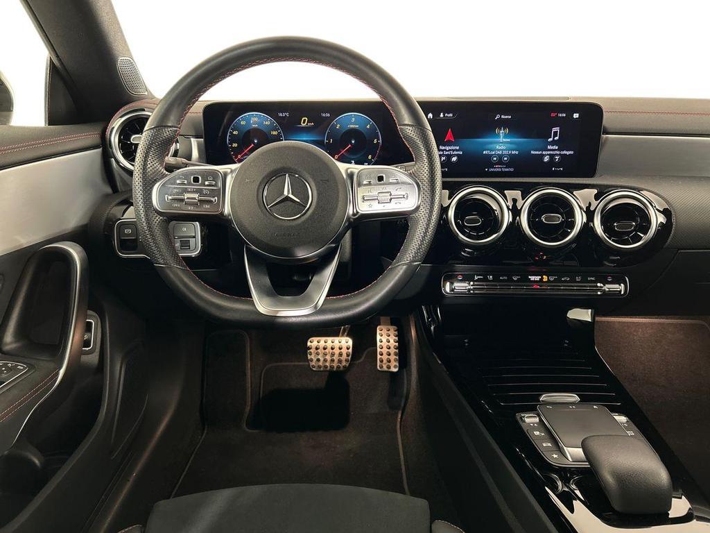 CLA Shooting Brake 180 d Premium auto - Certified
