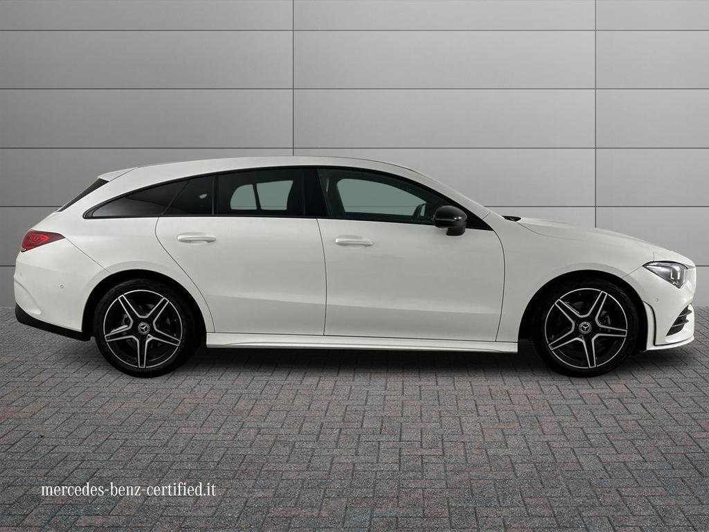 CLA Shooting Brake 180 d Premium auto - Certified