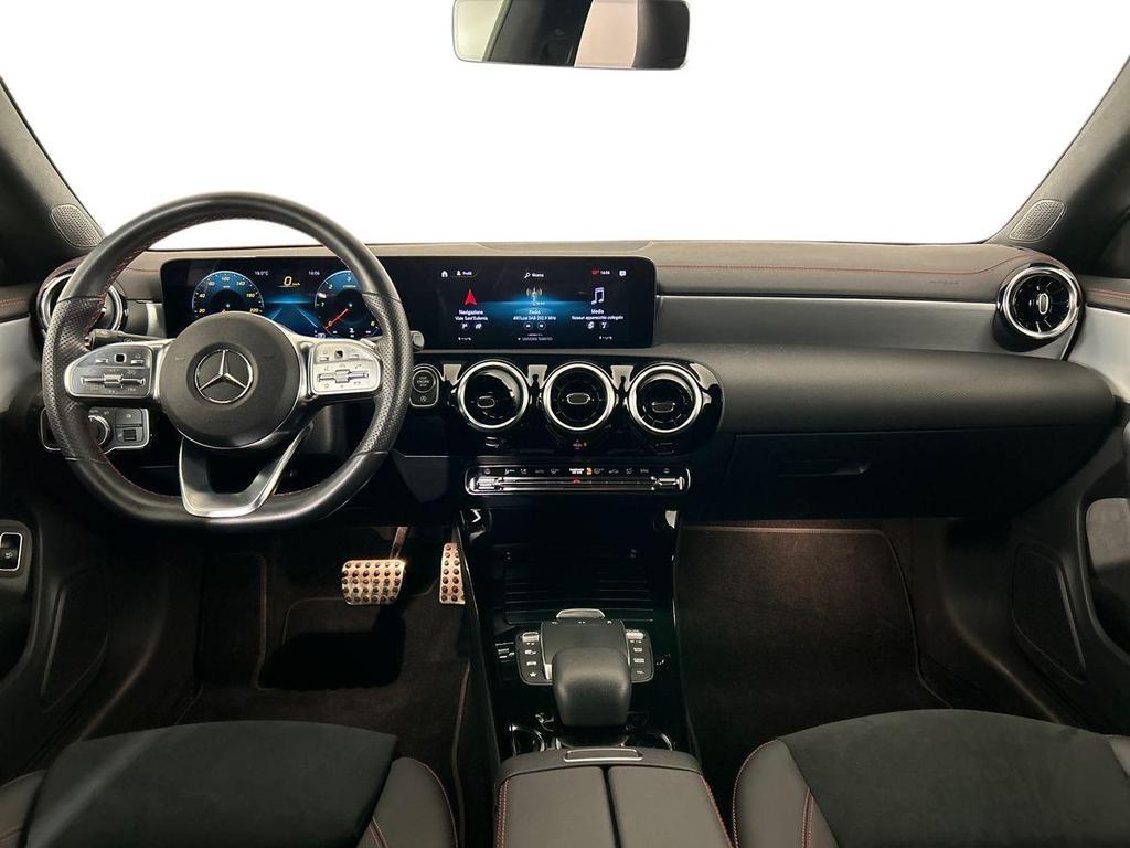 CLA Shooting Brake 180 d Premium auto - Certified