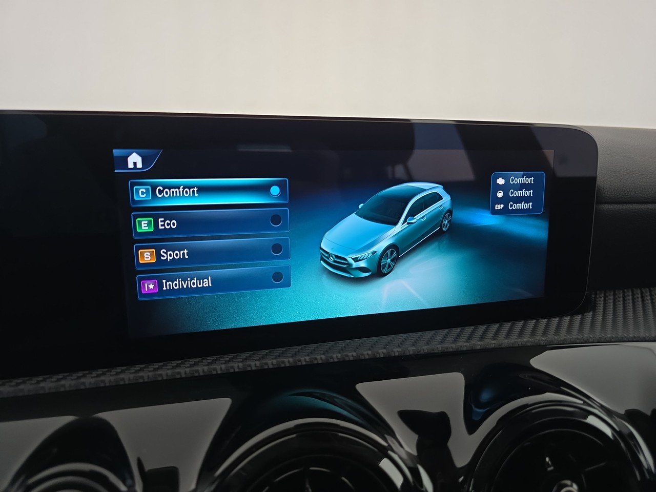 A 180 d Advanced auto - Certified