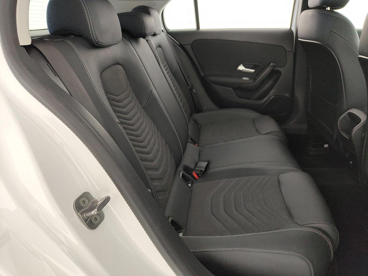 A 180 d Advanced auto - Certified