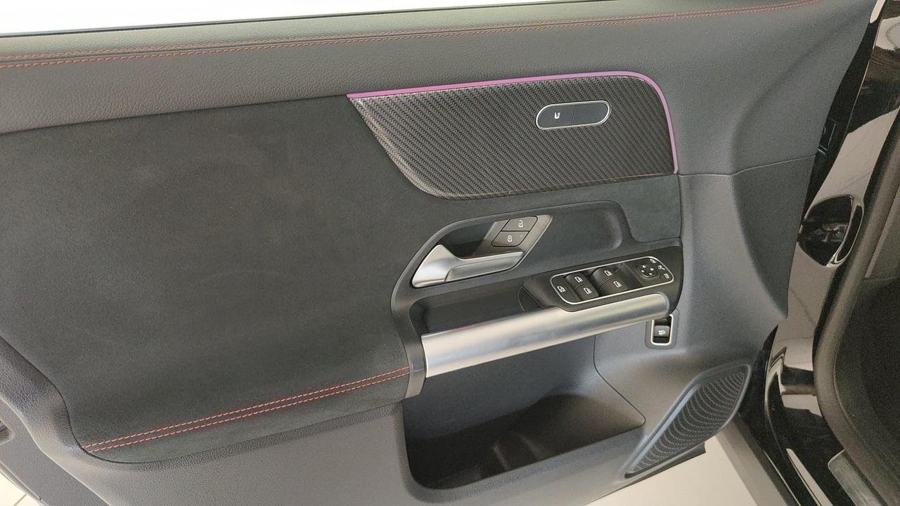 GLA 180 d AMG Line Advanced Plus auto - Certified