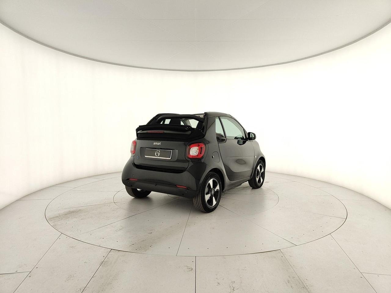 Fortwo Cabrio eq Passion 4,6kW - Certified