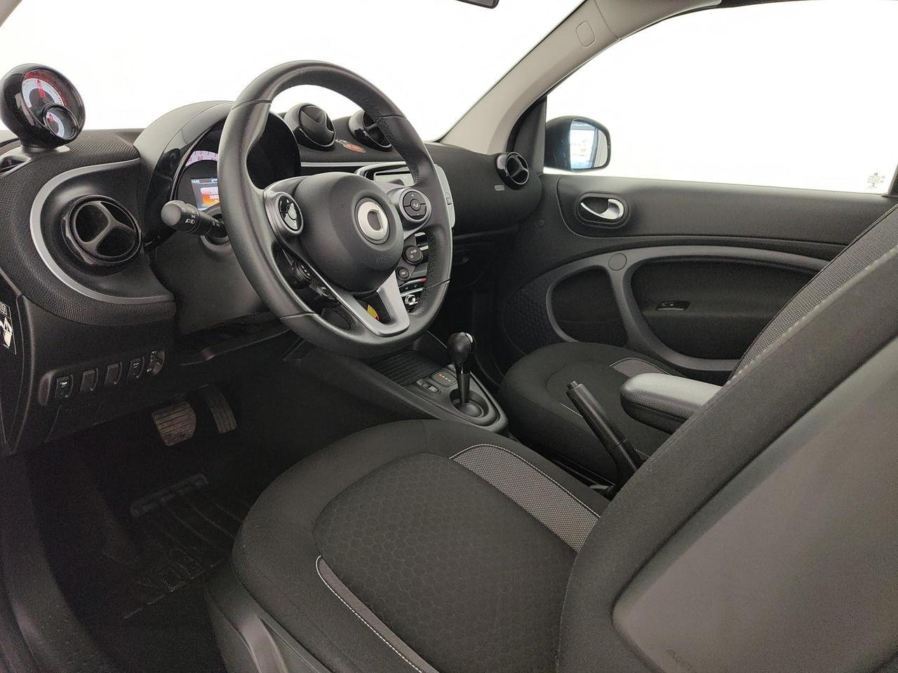 Fortwo Cabrio eq Passion 4,6kW - Certified