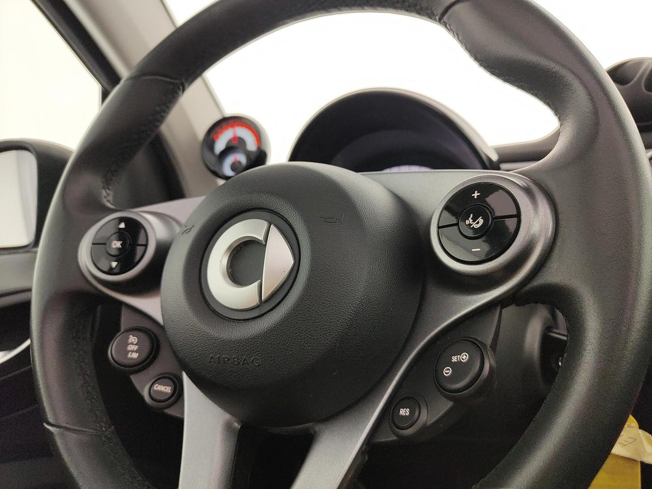 Fortwo Cabrio eq Passion 4,6kW - Certified