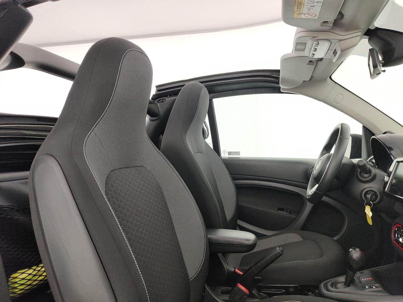 Fortwo Cabrio eq Passion 4,6kW - Certified