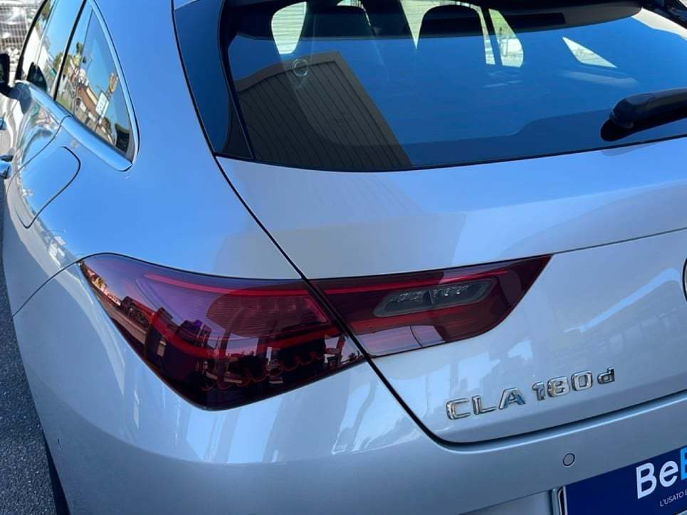 CLA Shooting Brake 180 d AMG Line Advanced Plus au - Certified