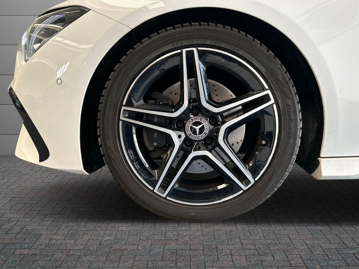 CLA Shooting Brake 200 d AMG Line Advanced Plus au - Certified