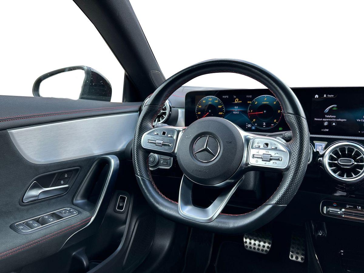 CLA Shooting Brake 180 d Business auto - Certified