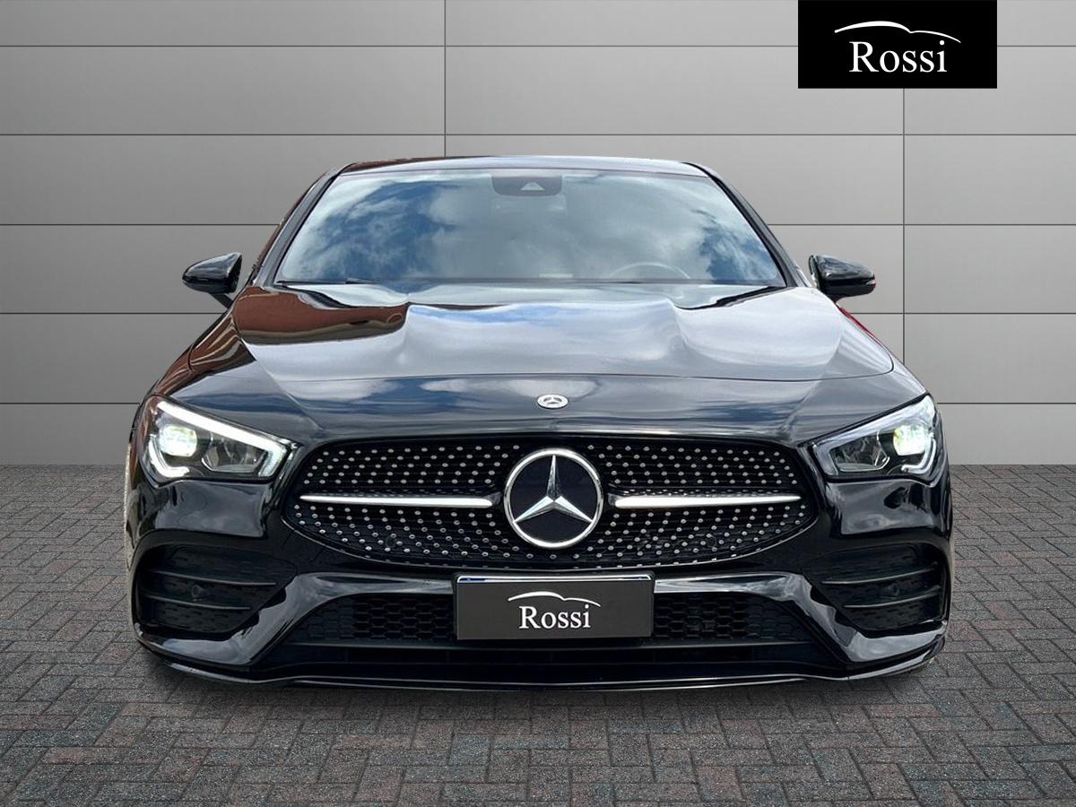 CLA Shooting Brake 180 d Business auto - Certified