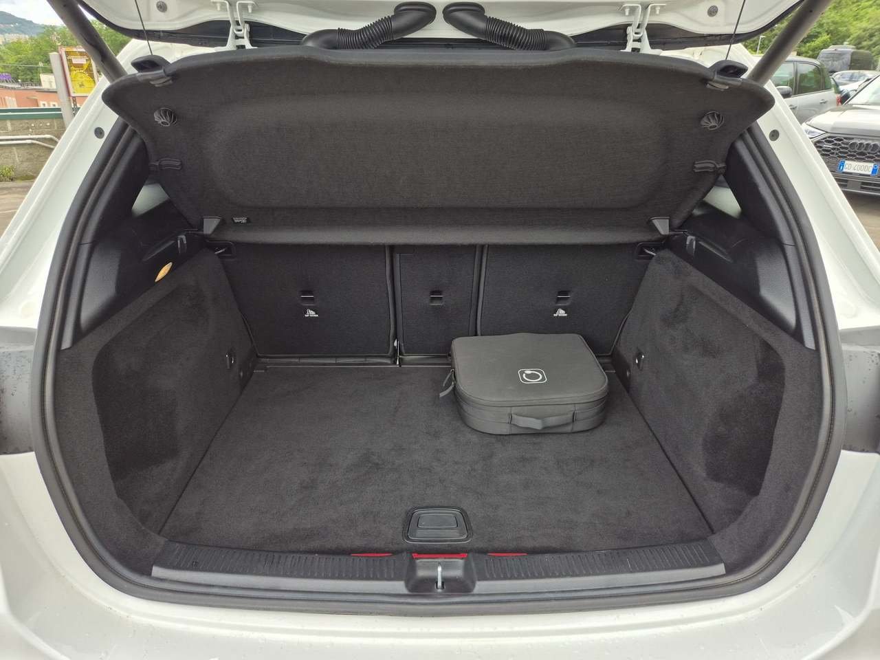 B 250 e phev Progressive Advanced auto - Certified