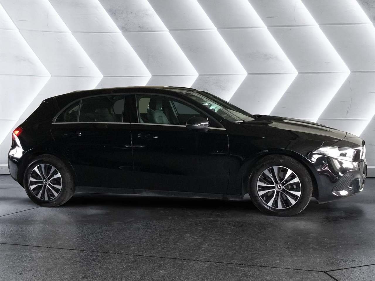 A 180 d Advanced auto - Certified