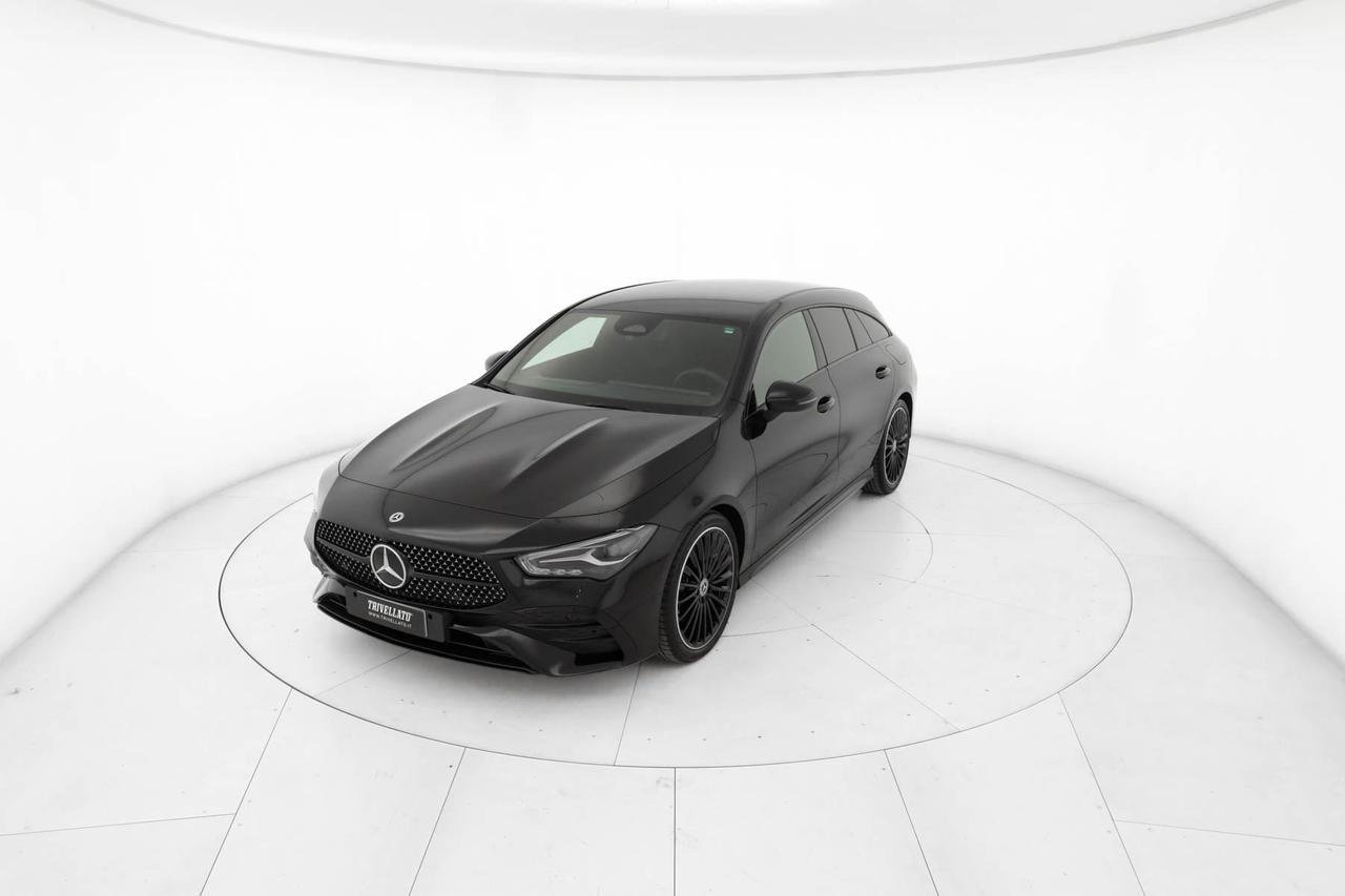 CLA Shooting Brake 200 d AMG Line Advanced Plus au - Mercedes Certified