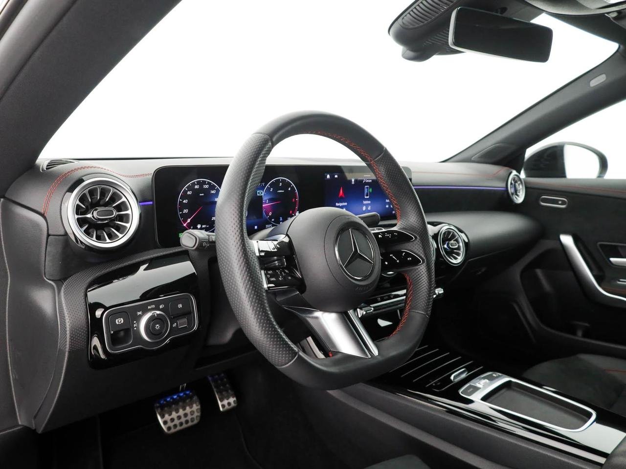 CLA Shooting Brake 200 d AMG Line Advanced Plus au - Certified