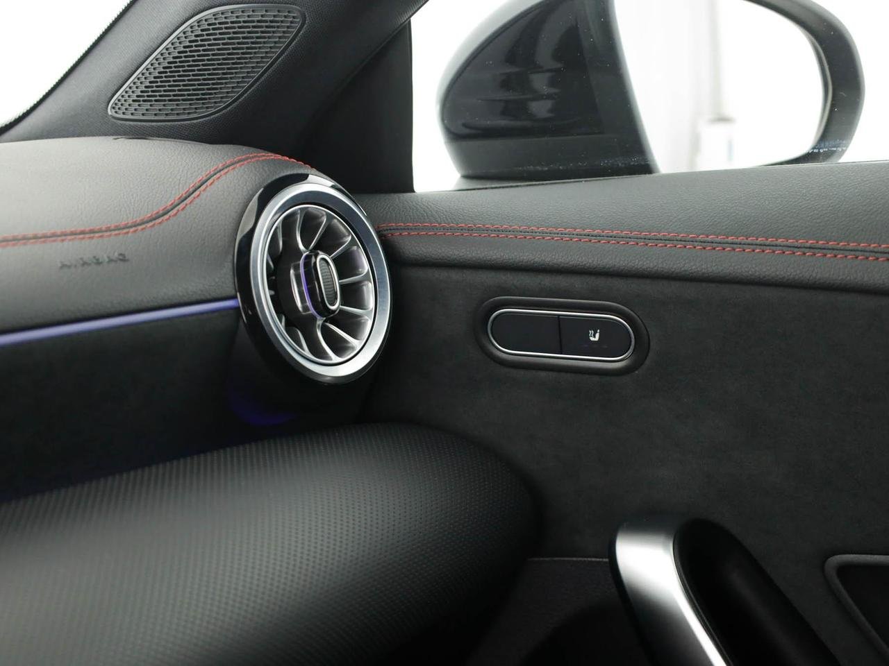CLA Shooting Brake 200 d AMG Line Advanced Plus au - Certified