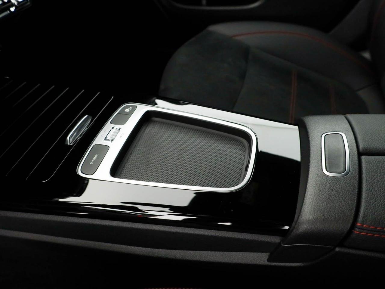 CLA Shooting Brake 200 d AMG Line Advanced Plus au - Certified