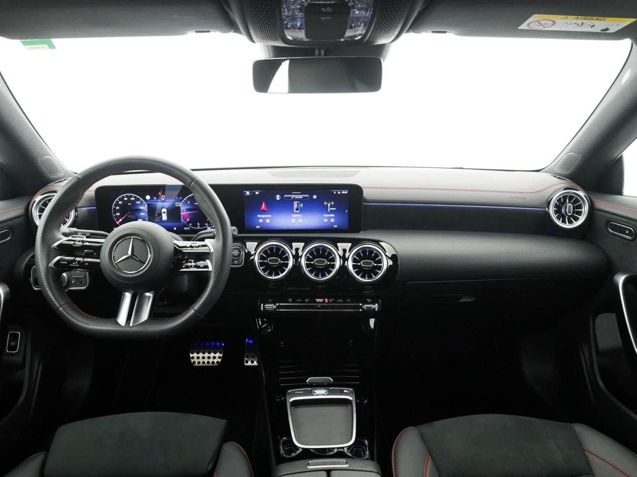 CLA Shooting Brake 200 d AMG Line Advanced Plus au - Certified