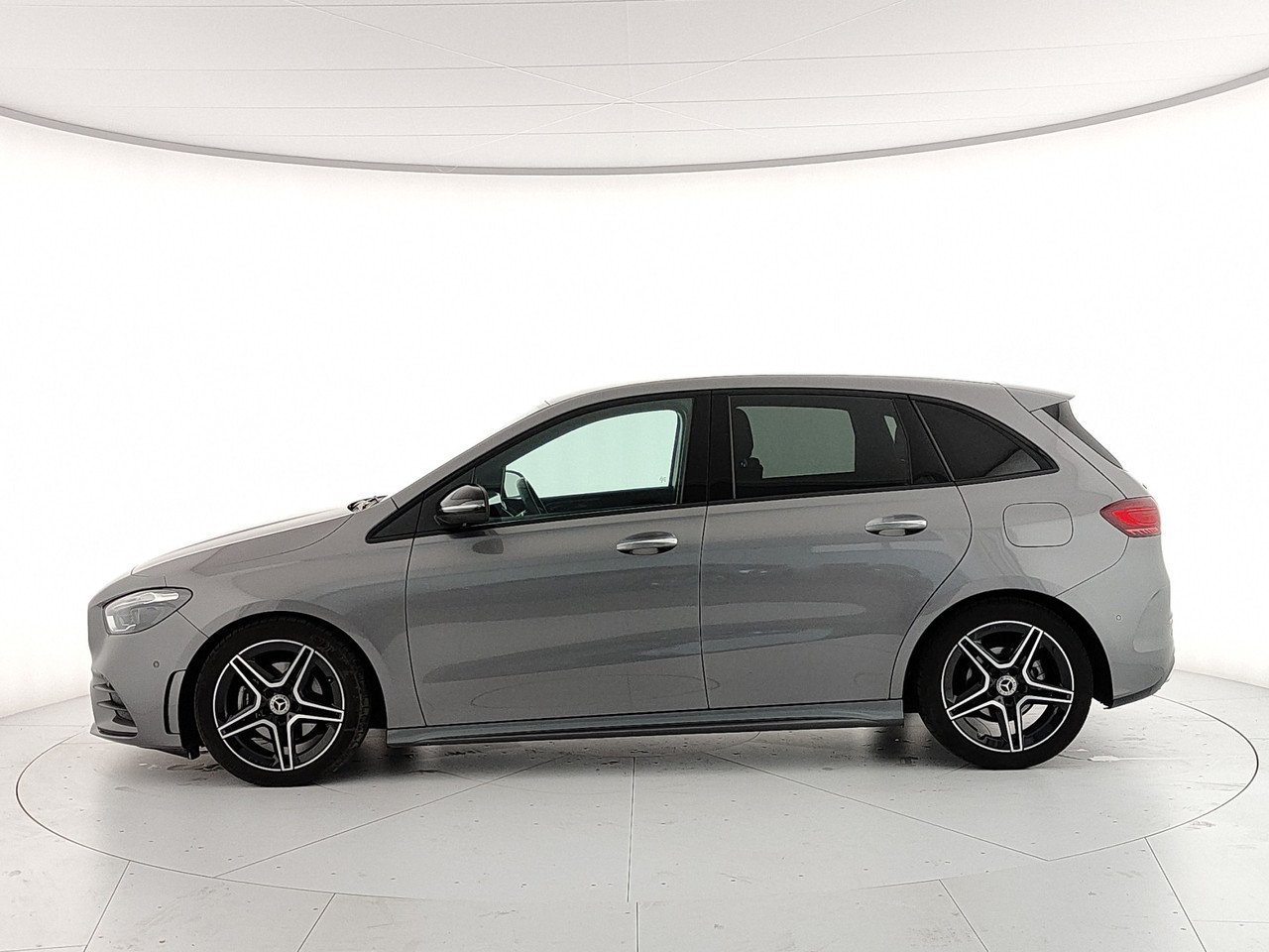 B 180 d AMG Line Advanced Plus auto - Certified