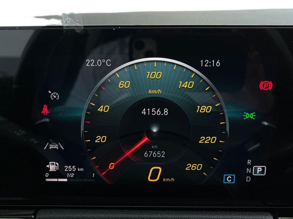 GLA 180 Premium auto - Certified