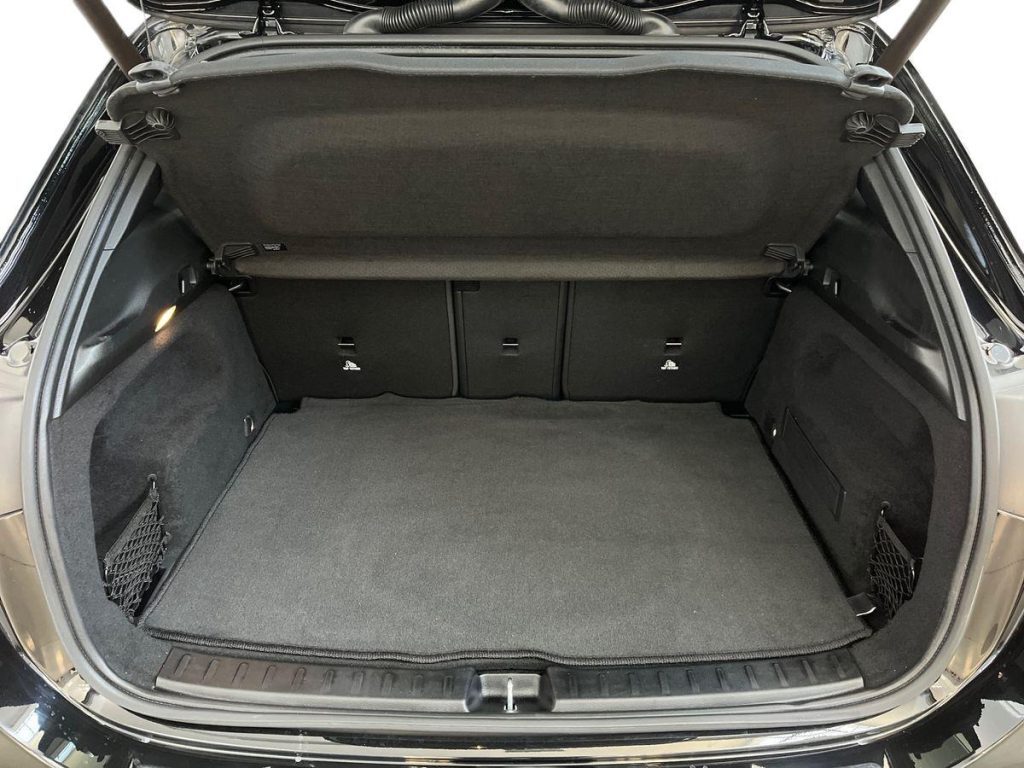 GLA 180 Premium auto - Certified