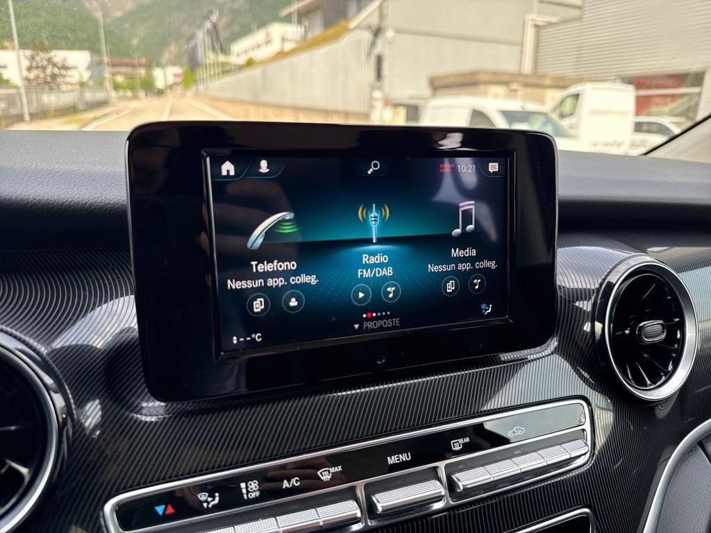 V Long 300 d Exclusive auto - Certified