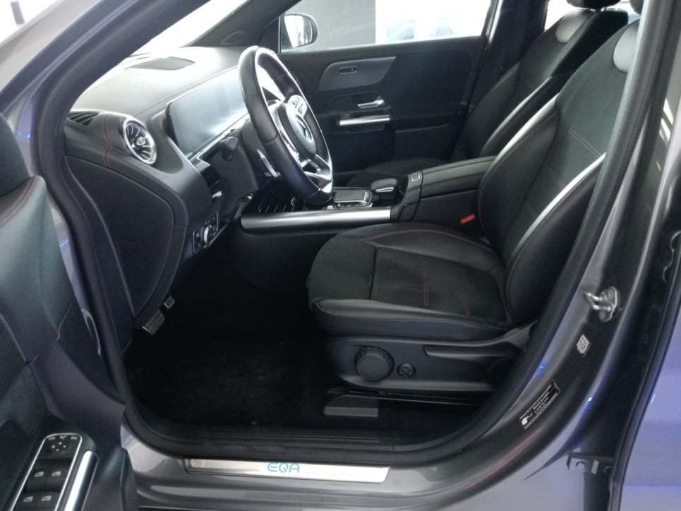 EQA 250 Premium - Certified