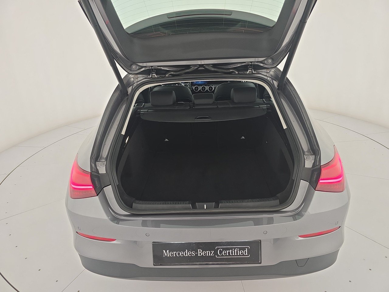 CLA Shooting Brake 180 d Advanced auto - Certified