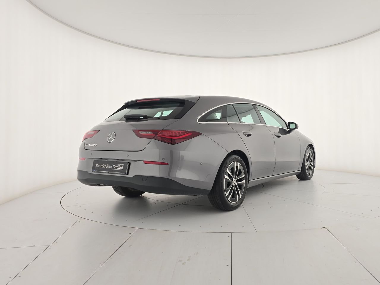 CLA Shooting Brake 180 d Advanced auto - Certified
