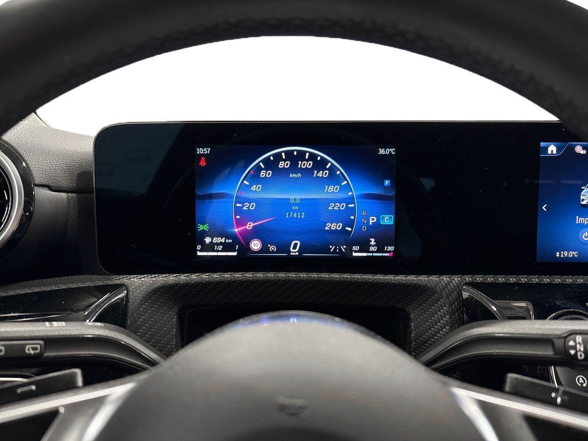 CLA Shooting Brake 180 d Advanced auto - Certified