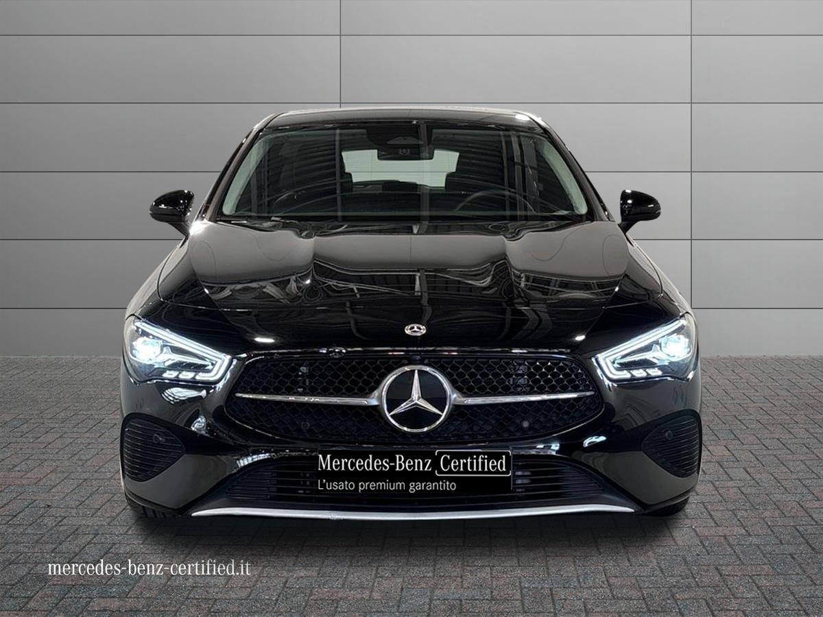 CLA Shooting Brake 180 d Advanced auto - Certified