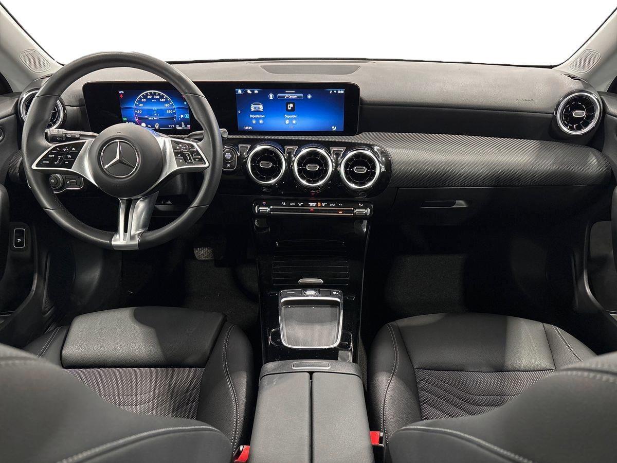 CLA Shooting Brake 180 d Advanced auto - Certified