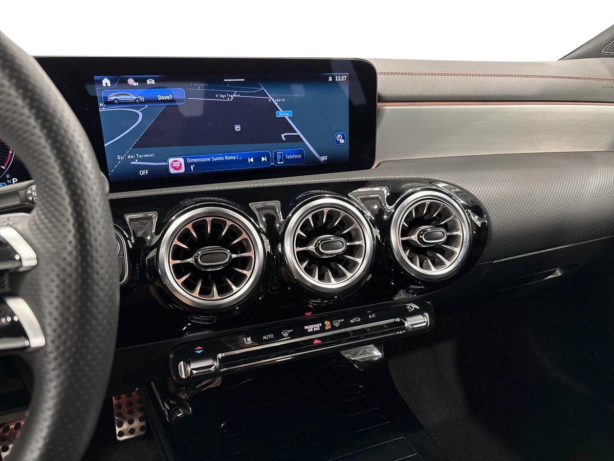 CLA Shooting Brake 200 d AMG Line Advanced Plus au - Certified