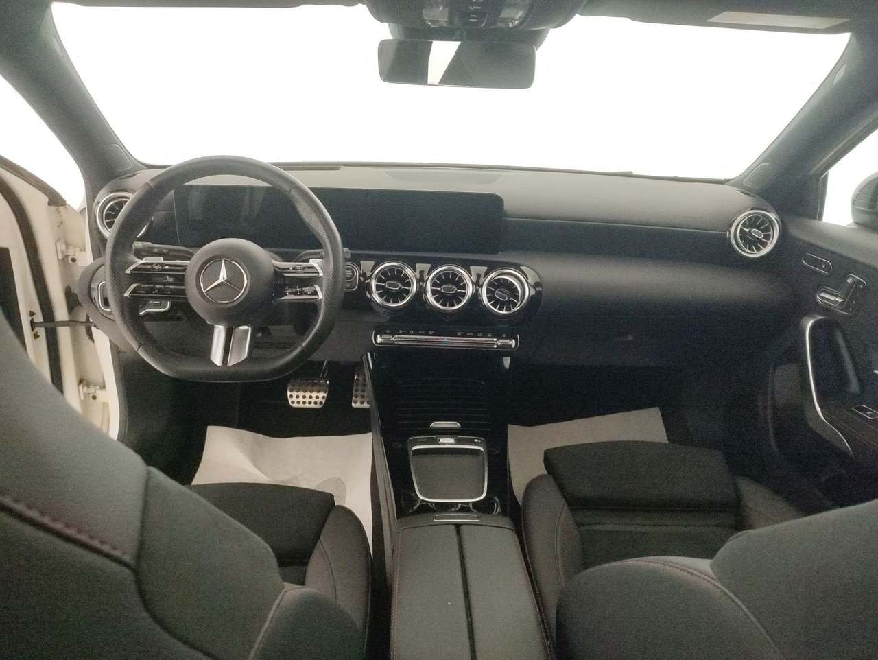 A 220 d AMG Line Premium Plus auto - Certified