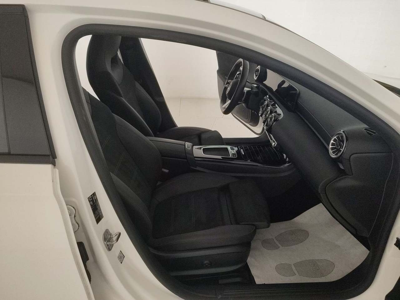 A 220 d AMG Line Premium Plus auto - Certified