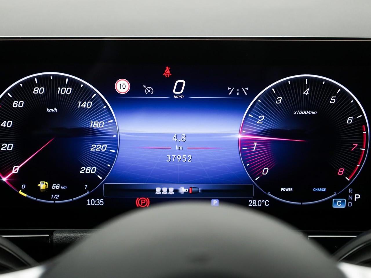GLA 180 Progressive Advanced Plus auto - Certified