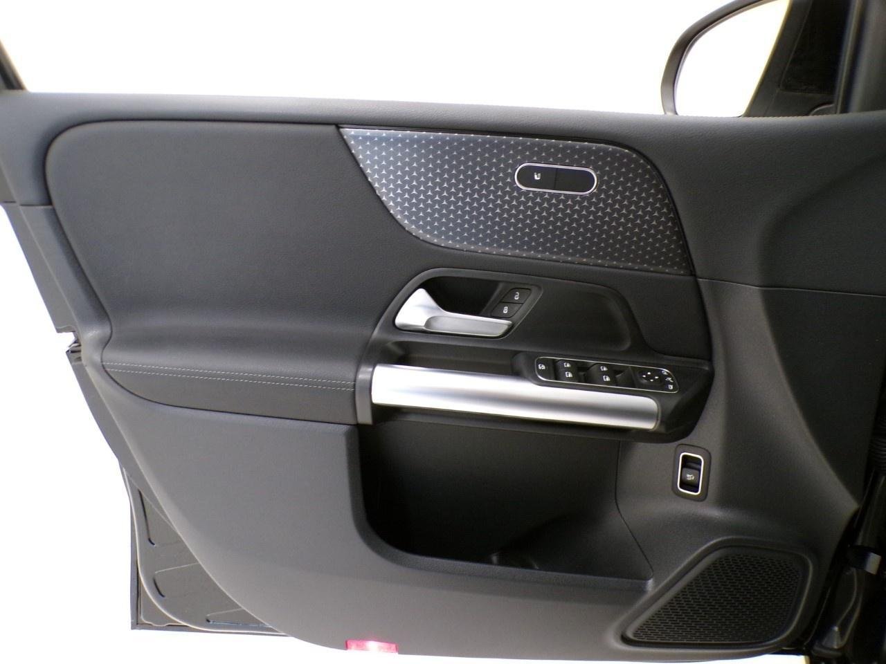 B 180 Progressive Advanced auto - Certified