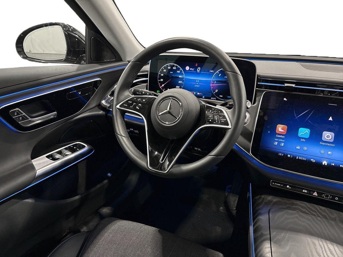 E SW 200 d Advanced auto - Certified