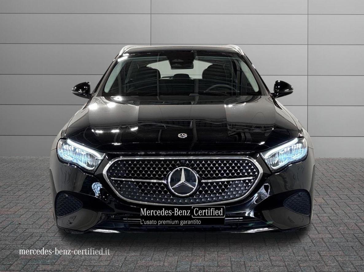 E SW 200 d Advanced auto - Certified