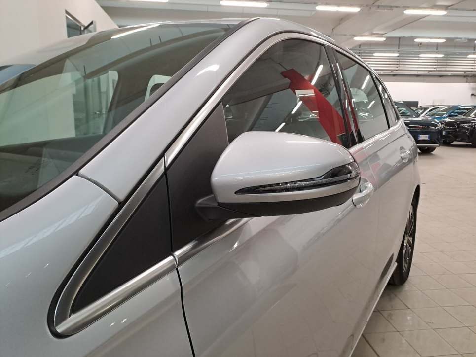 B 180 Progressive Advanced auto - Certified