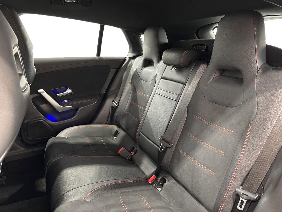 CLA Shooting Brake 200 d AMG Line Advanced Plus au - Certified