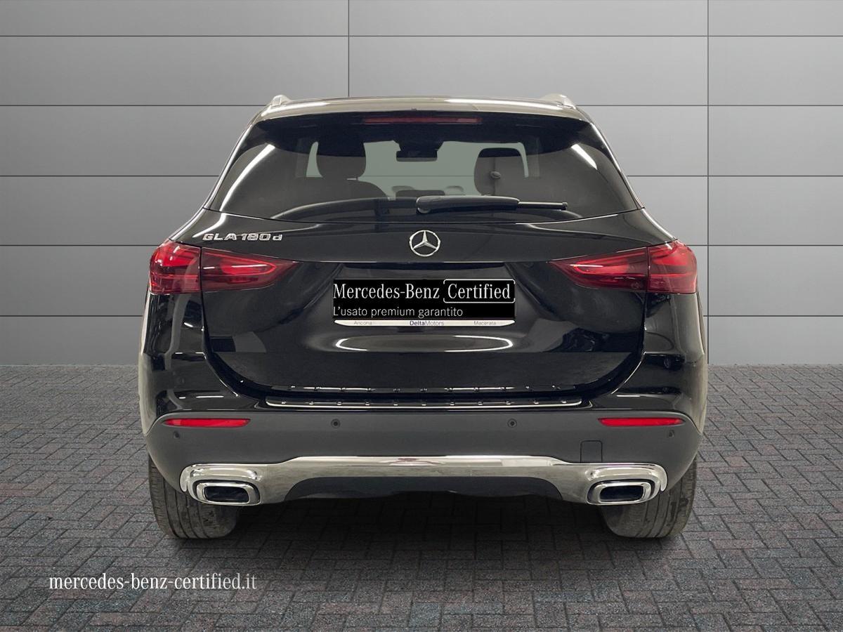 GLA 180 d Progressive Advanced Plus auto - Certified