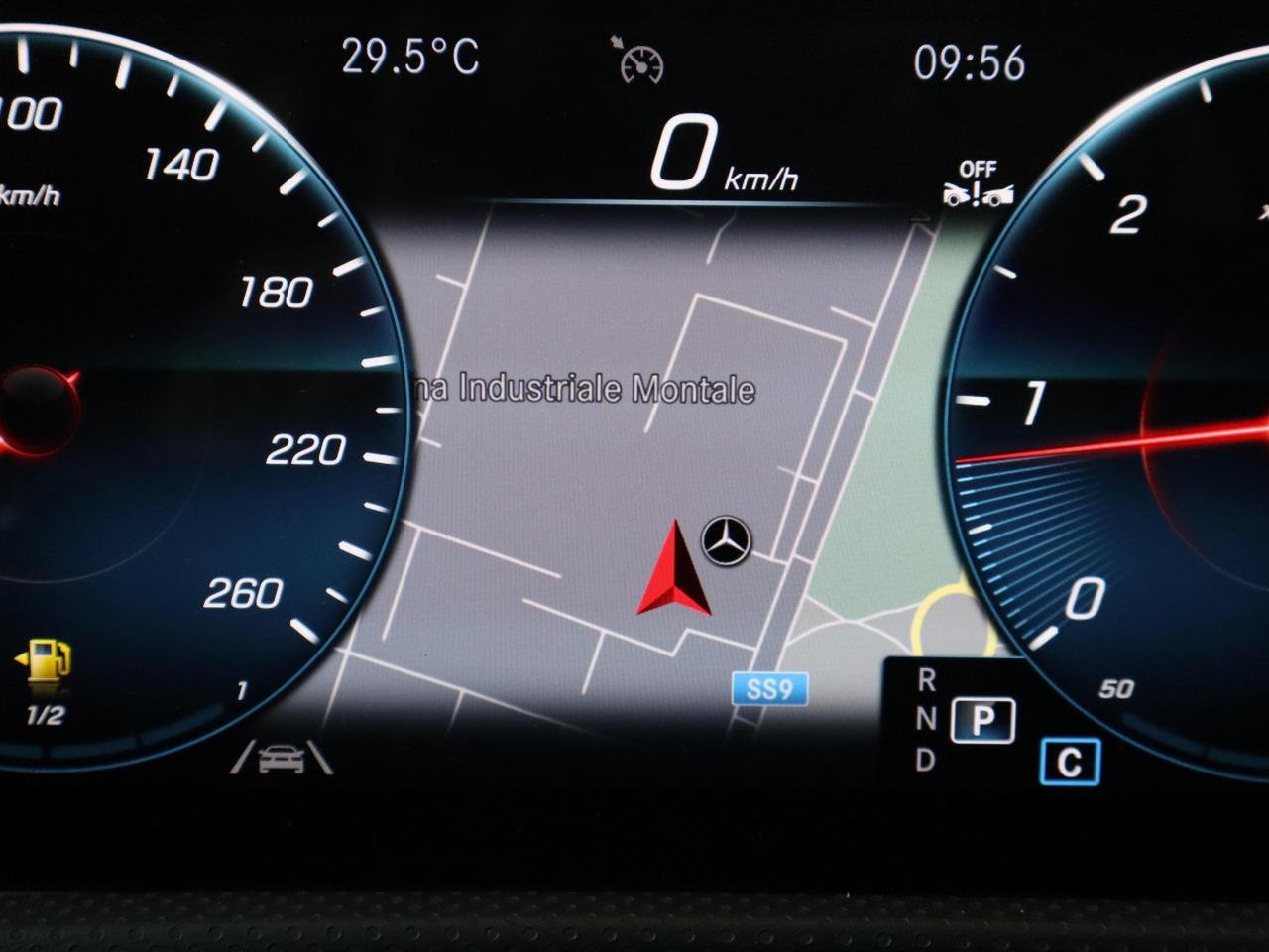 CLA Shooting Brake 180 d Premium auto - Certified