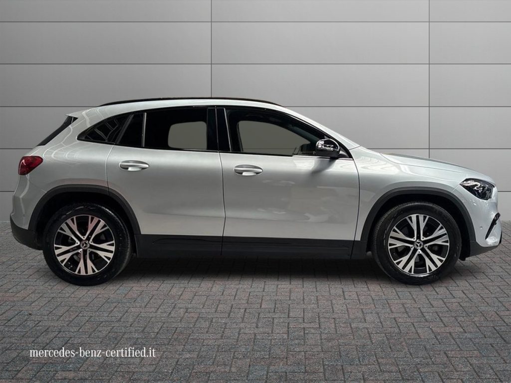 GLA 200 d Progressive Advanced auto - Certified