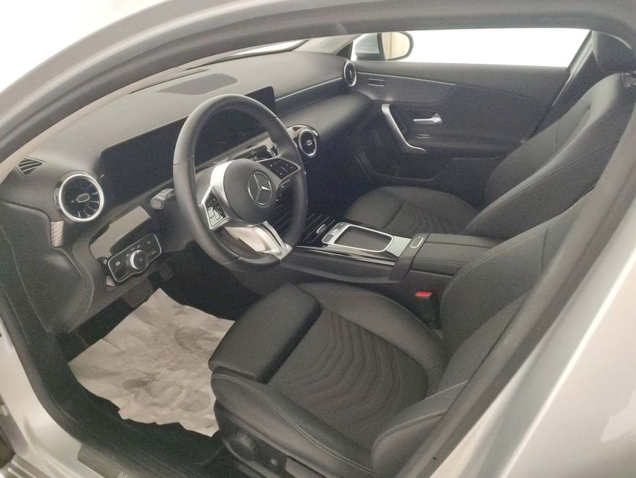 A 250 e phev Progressive Advanced auto - Certified