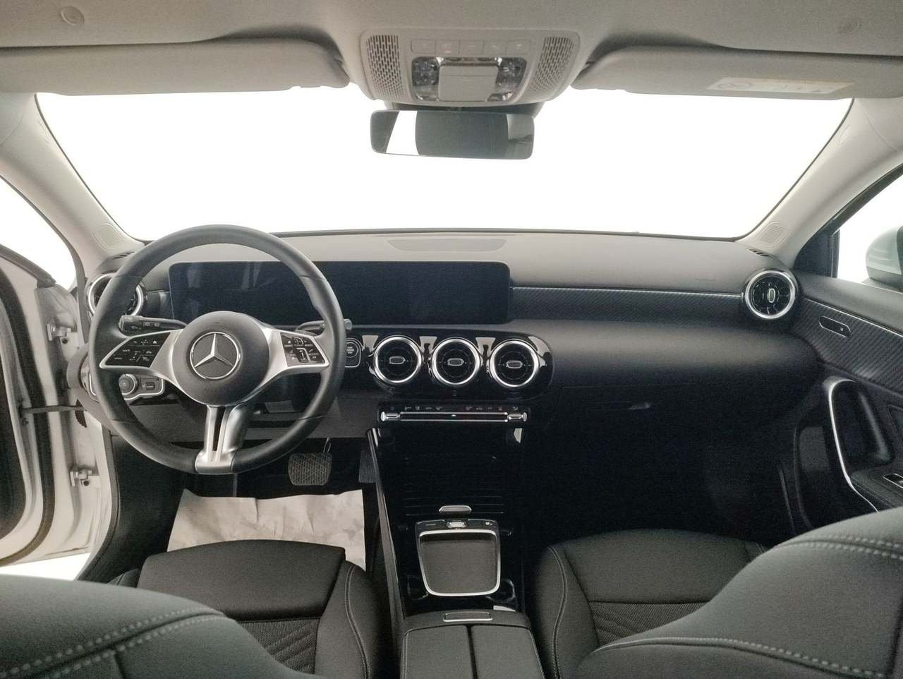 A 250 e phev Progressive Advanced auto - Certified