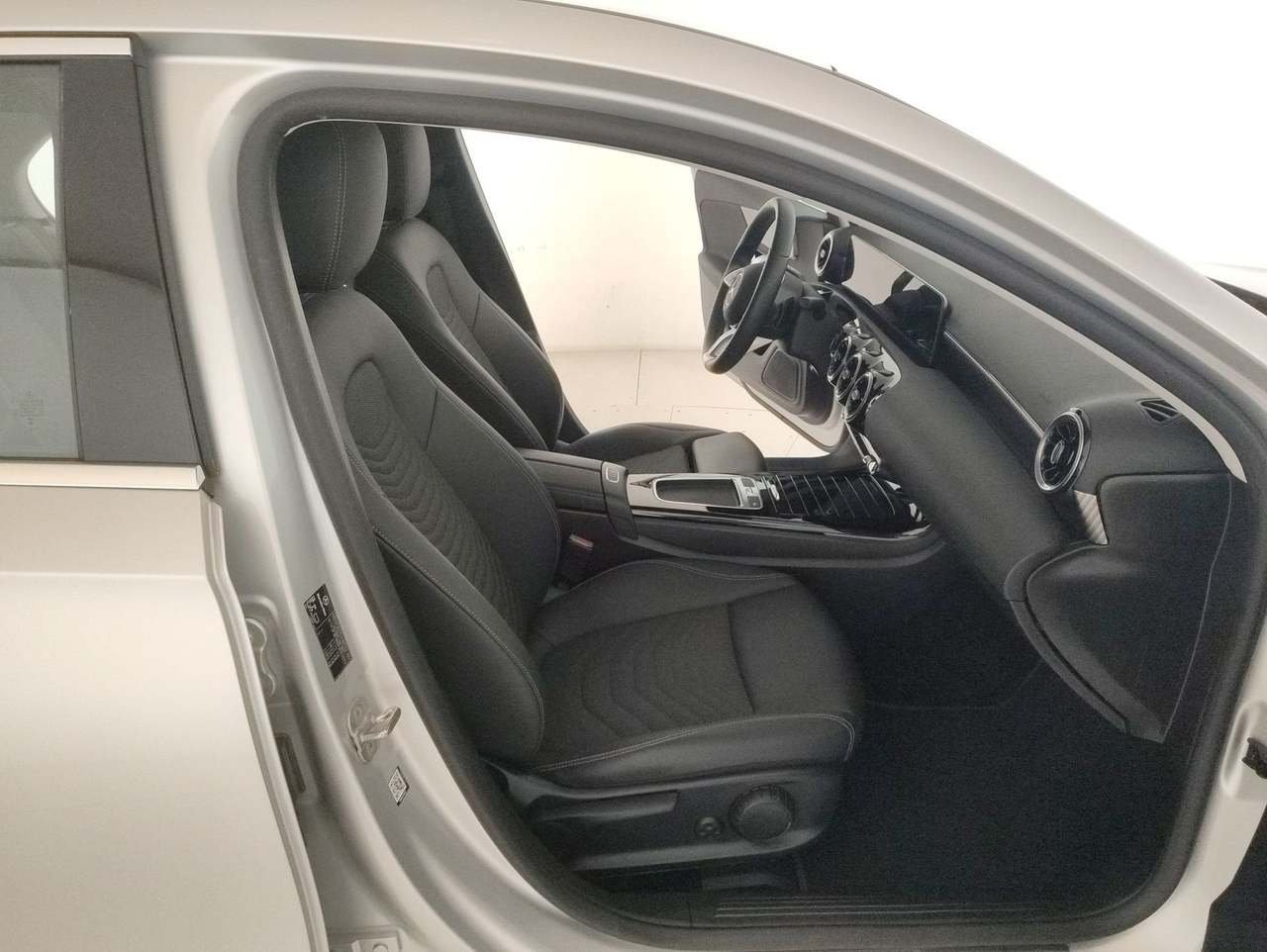 A 250 e phev Progressive Advanced auto - Certified