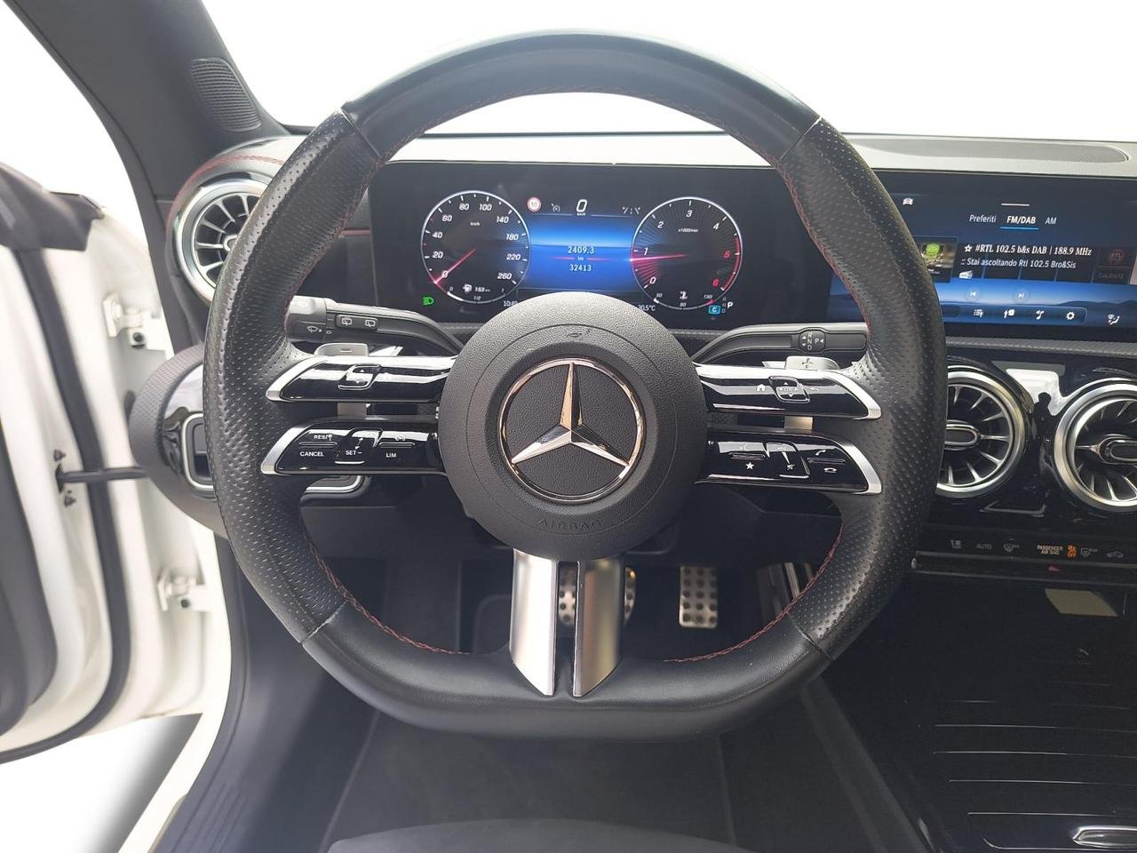 CLA Shooting Brake 200 d AMG Line Advanced Plus au - Certified