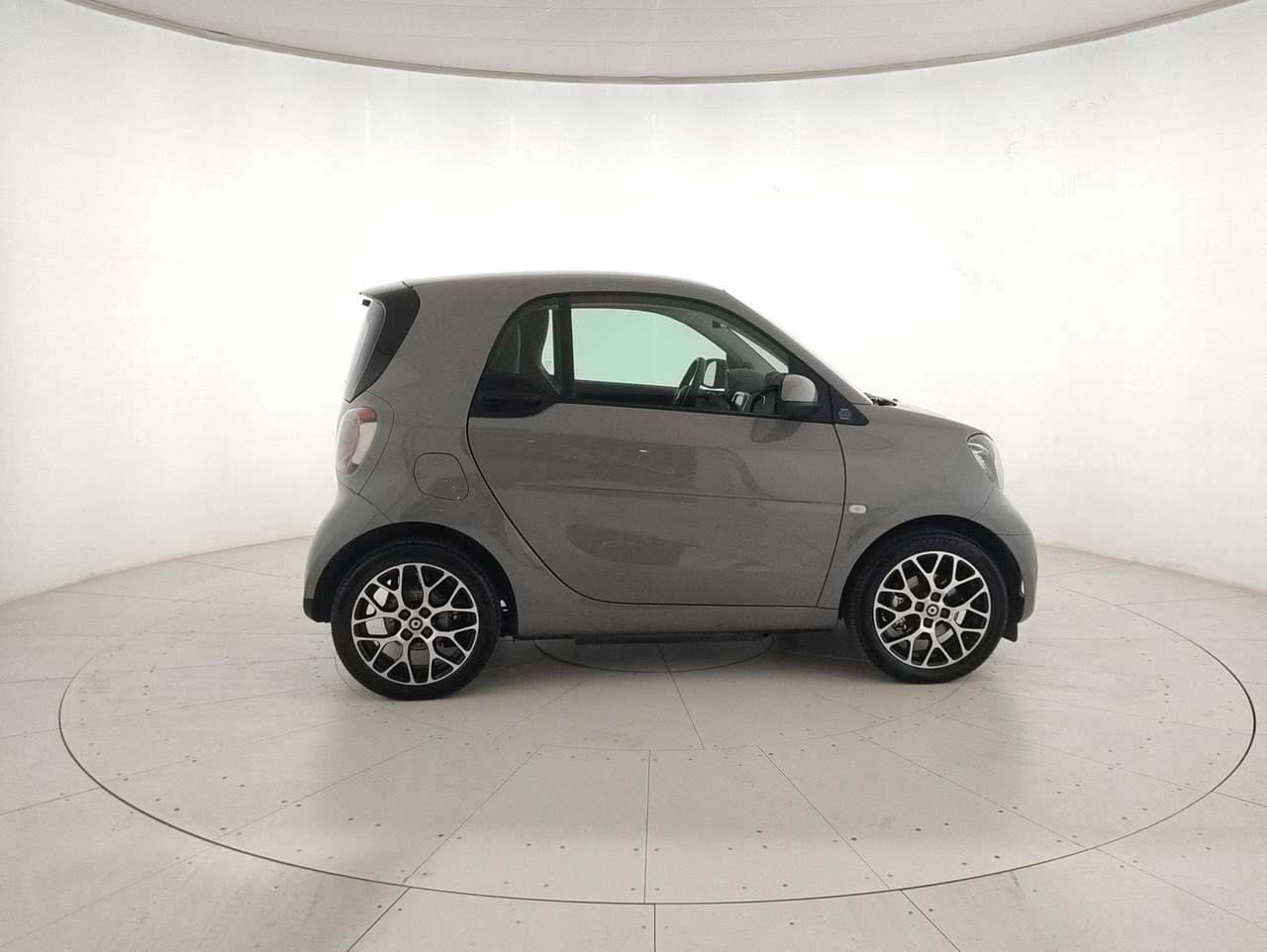 Fortwo eq racingrey 22kW - Certified