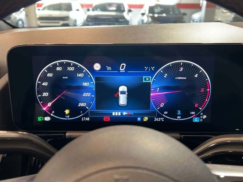 B 180 d AMG Line Premium auto - Certified